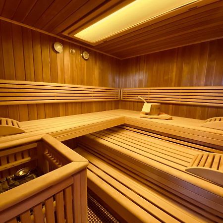 Private Spa Mit Sauna Und Whirlpool Schrozberg Buitenkant foto